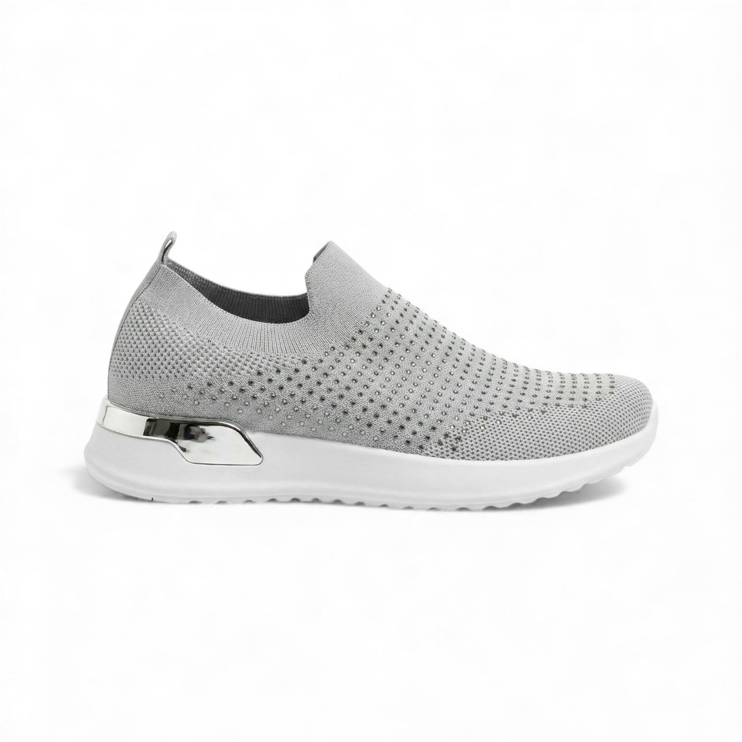 Nova Light Grey Knit Slip-On Sneaker