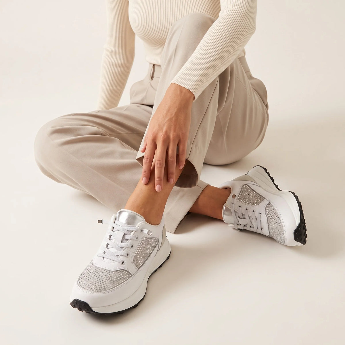 Vera White Diamante Platform Runner Sneakers